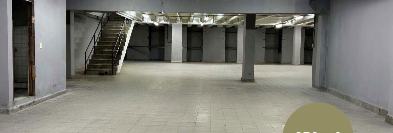 Ramp entrance inside industrial basement warehouse rental Calidonia Panama