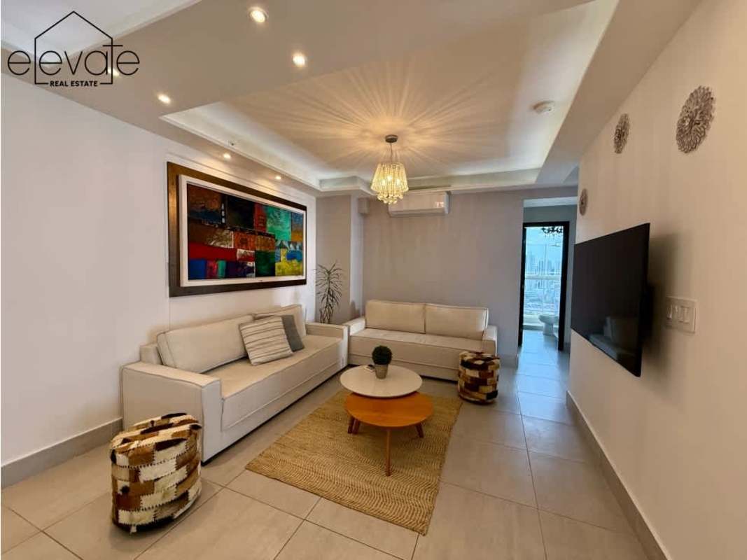 Spacious living area with contemporary finishes and AC in Jade Tower San Francisco Panama