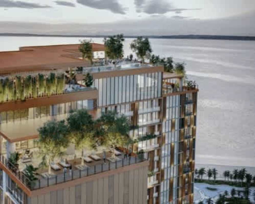 Rooftop garden and terrace overlooking Pacific Ocean and skyline at Casa Bonita Residency Panama