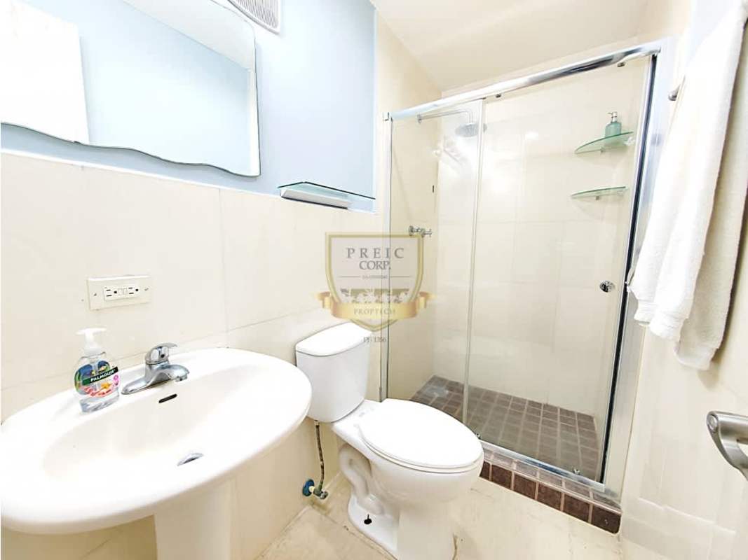 Semi-Furnished 2BR Apartment PH Sunflower Near Parque Omar