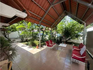 Land + House structure for Sale in San Francisco - 3 bedrooms