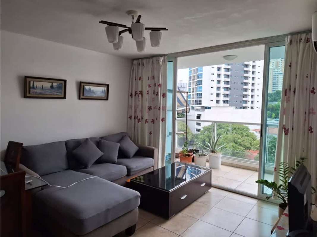 Rooftop swimming pool with panoramic Panama City skyline at PH Kubic