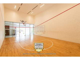 Penthouse Apartment for Sale in Costa del Este - 4 bedrooms