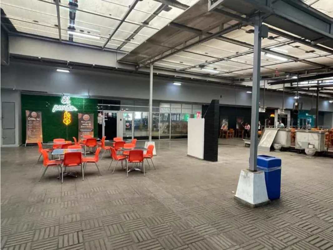 Commercial retail zone and food court area inside Plaza 12 de Octubre Panama City