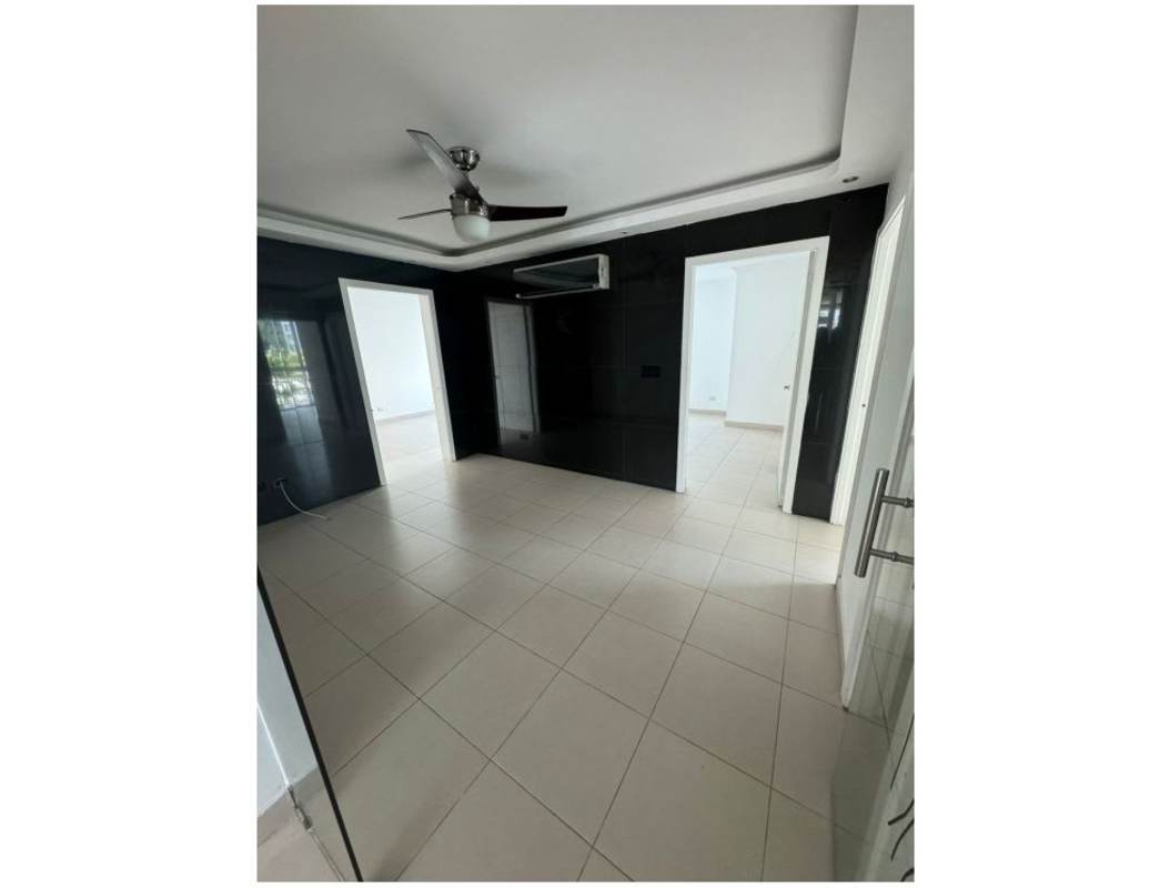 Bright bedroom with built-in closet, window view PH Tao Tower Panama