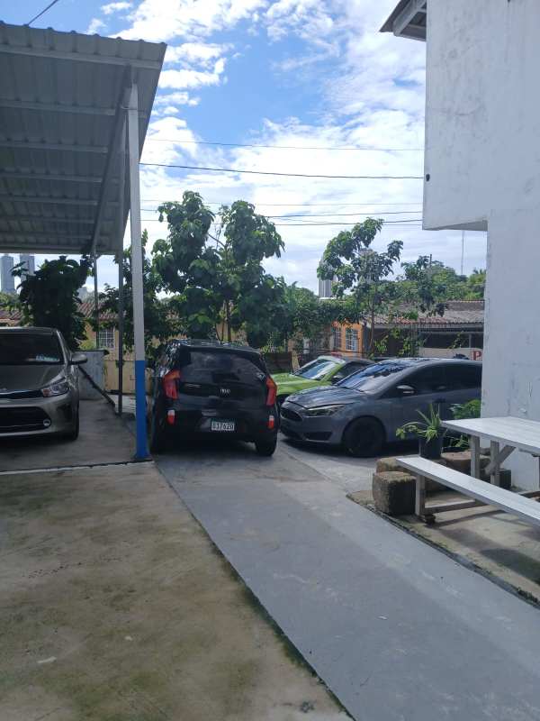 Commercial Lot with Office for Rent in Llano Bonito