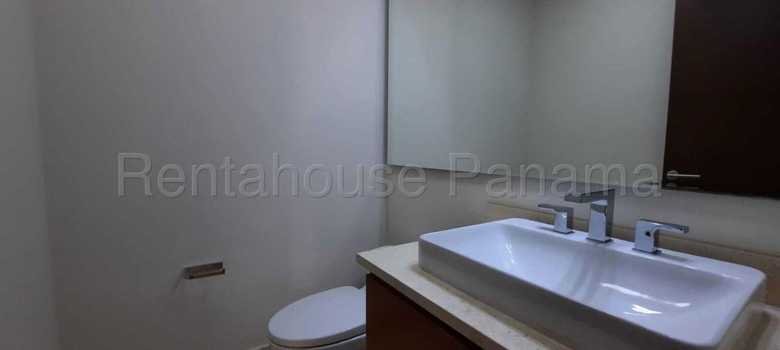 Large balcony overlooking golf course, city skyline from PH The Reserve Santa Maria Panama