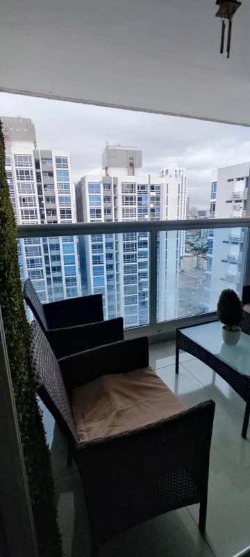 Comfortable bedroom with double bed, closet, AC, ceiling fan in PH Coral Tower Carrasquilla Panama