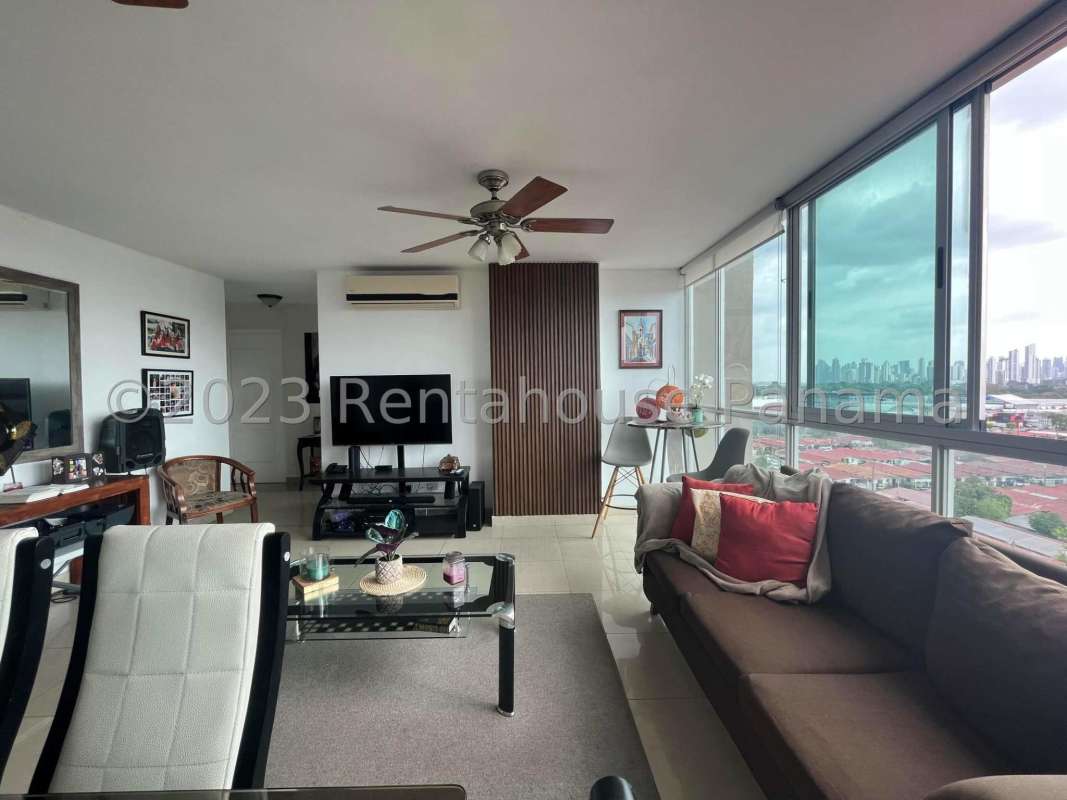 Spacious bedroom with panoramic sea and city view windows PH Creta Chanis