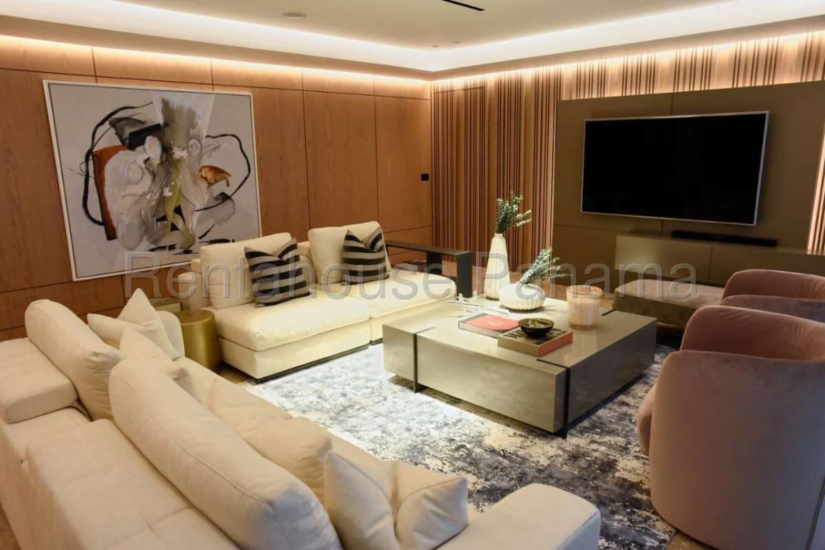 Spacious modern family den with luxury finishes at PH Pacific Point Panama City