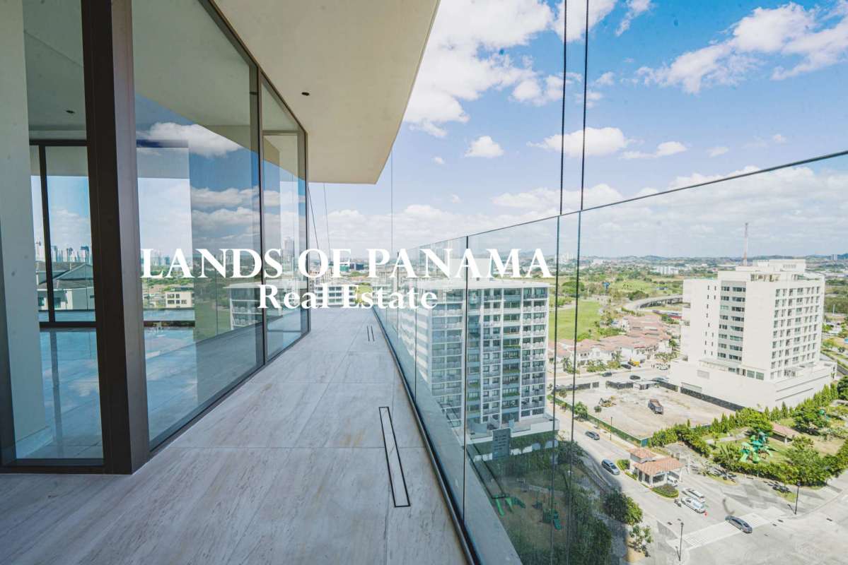 Luxury master bathroom with soaking tub, marble walls and panoramic views in Santa María Panama