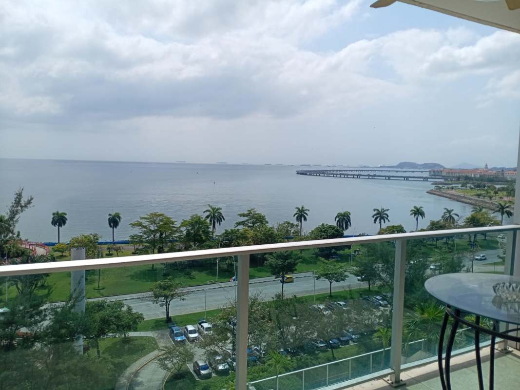 Private rooftop terraces with gazebos and city views at PH H2O Avenida Balboa Panama