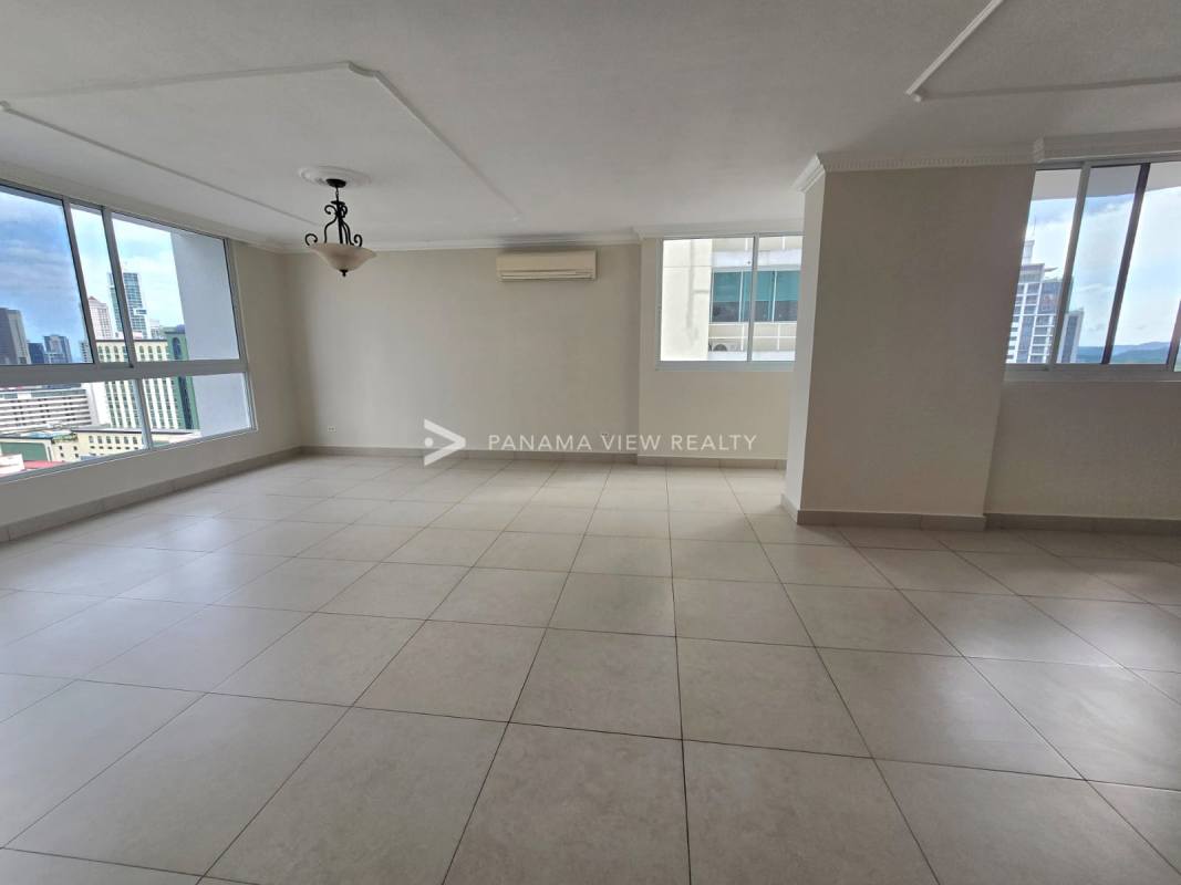 Modern 2BR Condo PH Aurora Tower El Cangrejo