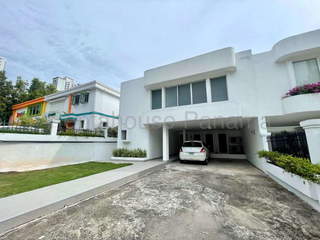 House for Rent in Obarrio - 4 bedrooms