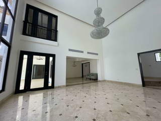 Single-family house for Rent in Costa del Este - 4 bedrooms