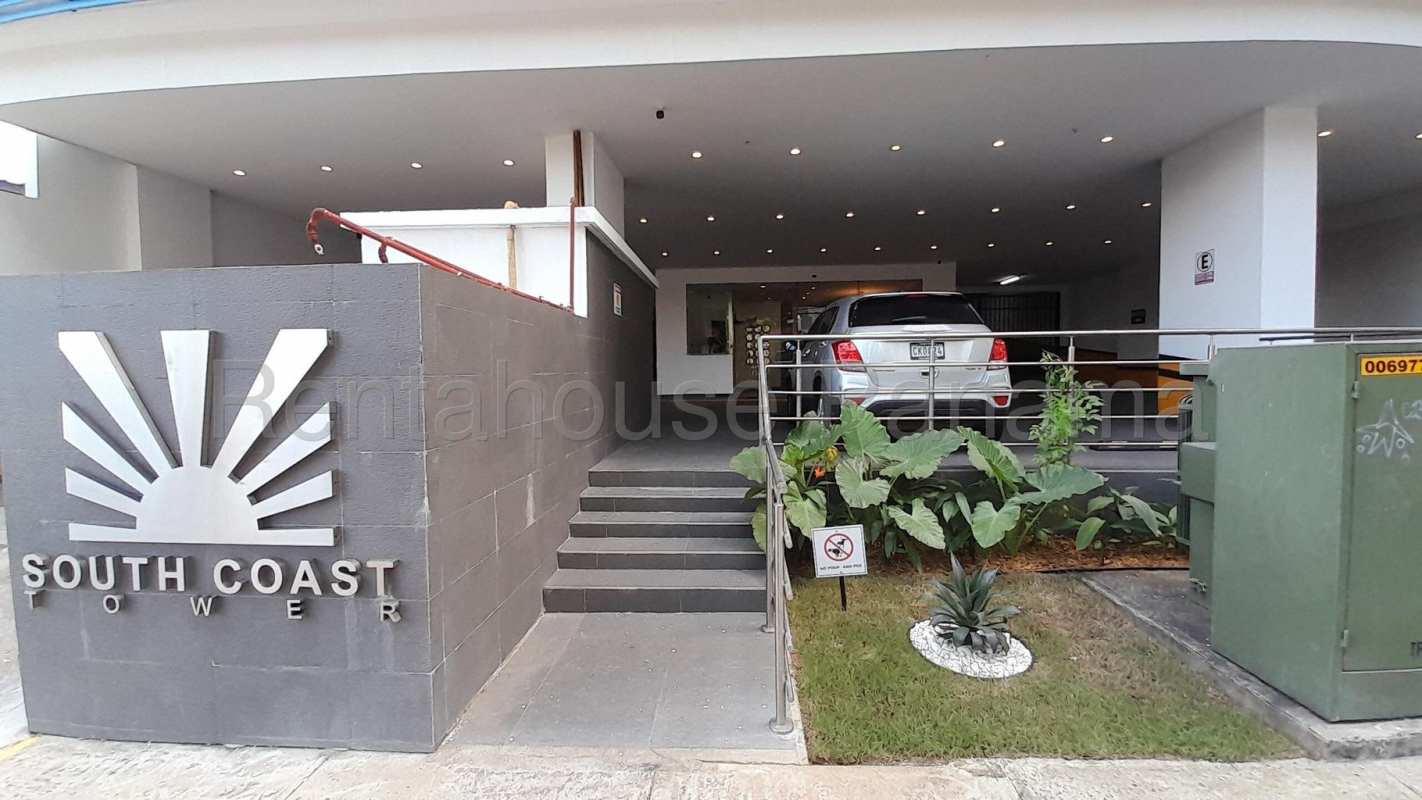 Contemporary high-rise PH South Coast Tower with parking and landscaped entry in San Francisco Panama City