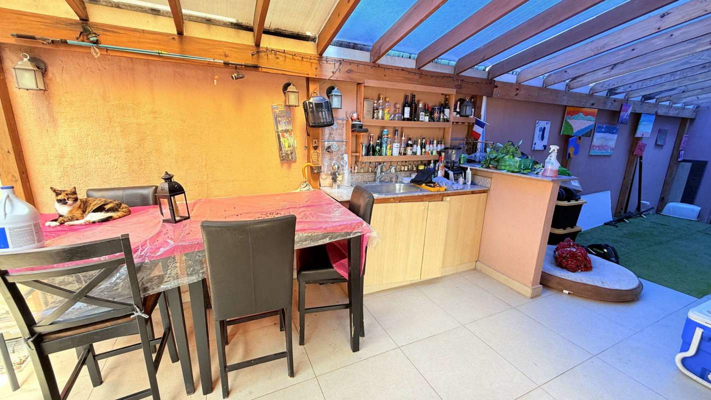 Backyard patio garden BBQ area house for rent Versalles Costa Sur Panama