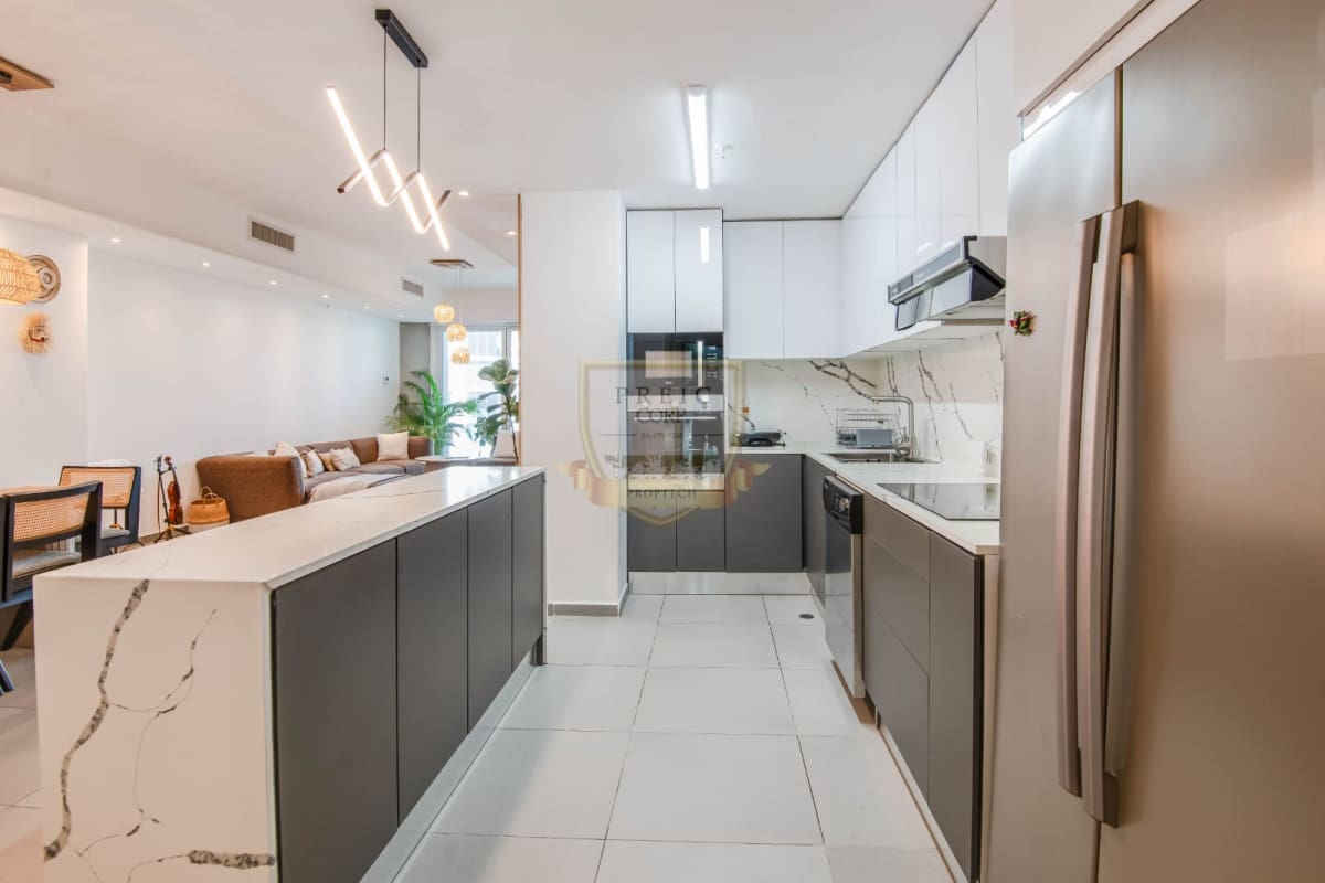 Private balcony from master bedroom panoramic Pacific Ocean views in Yacht Club Tower Panama