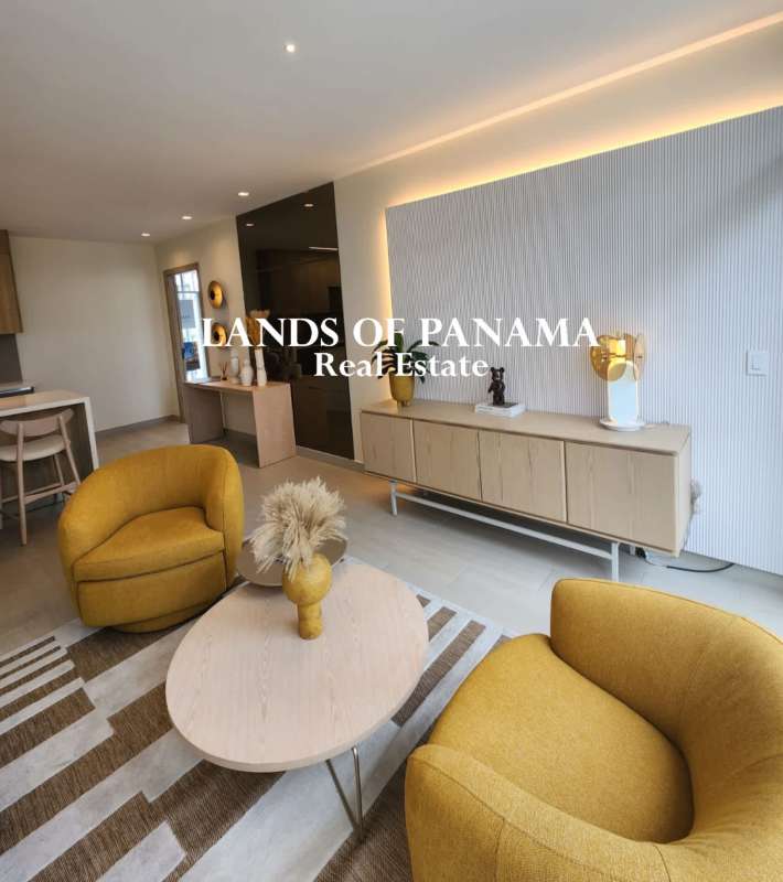 Modern kitchen with quartz-style countertops, porcelain floors, PH Nogal Costa del Este Panama