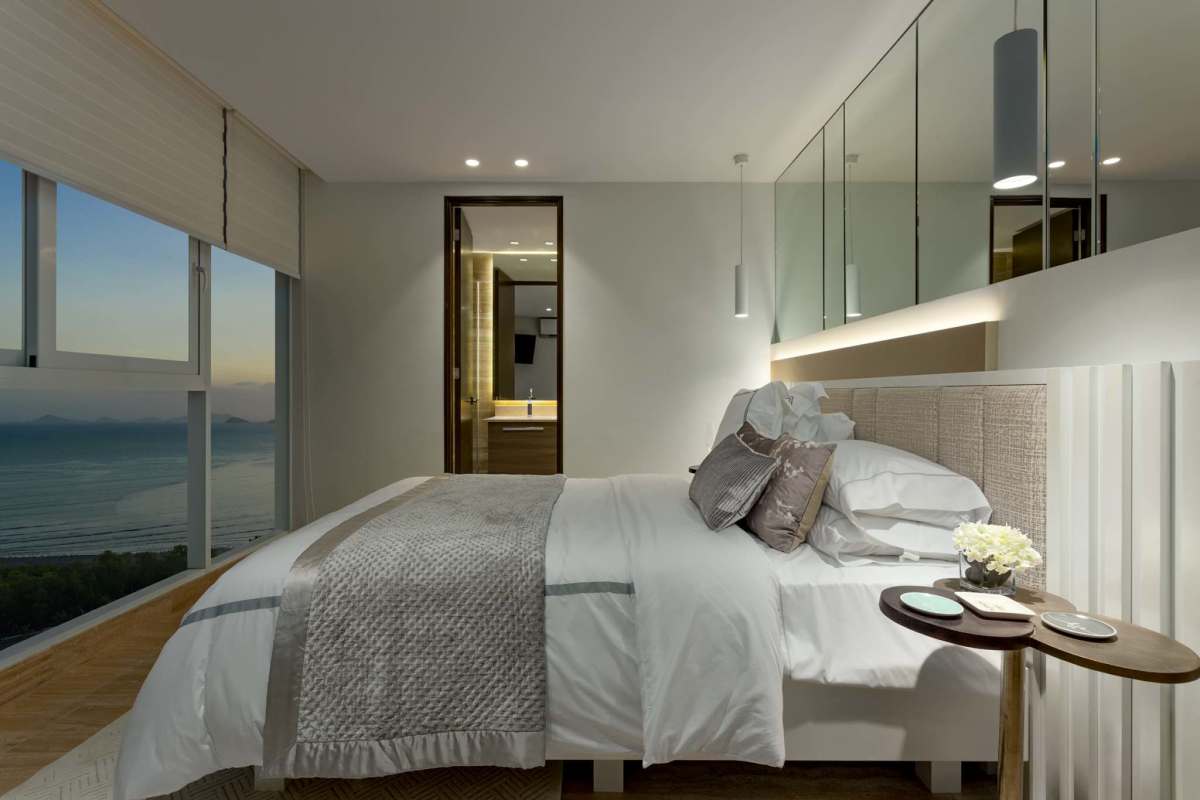 Large master bedroom with ocean view, mirrored walls and ensuite bathroom PH The Regent Costa del Este Panama