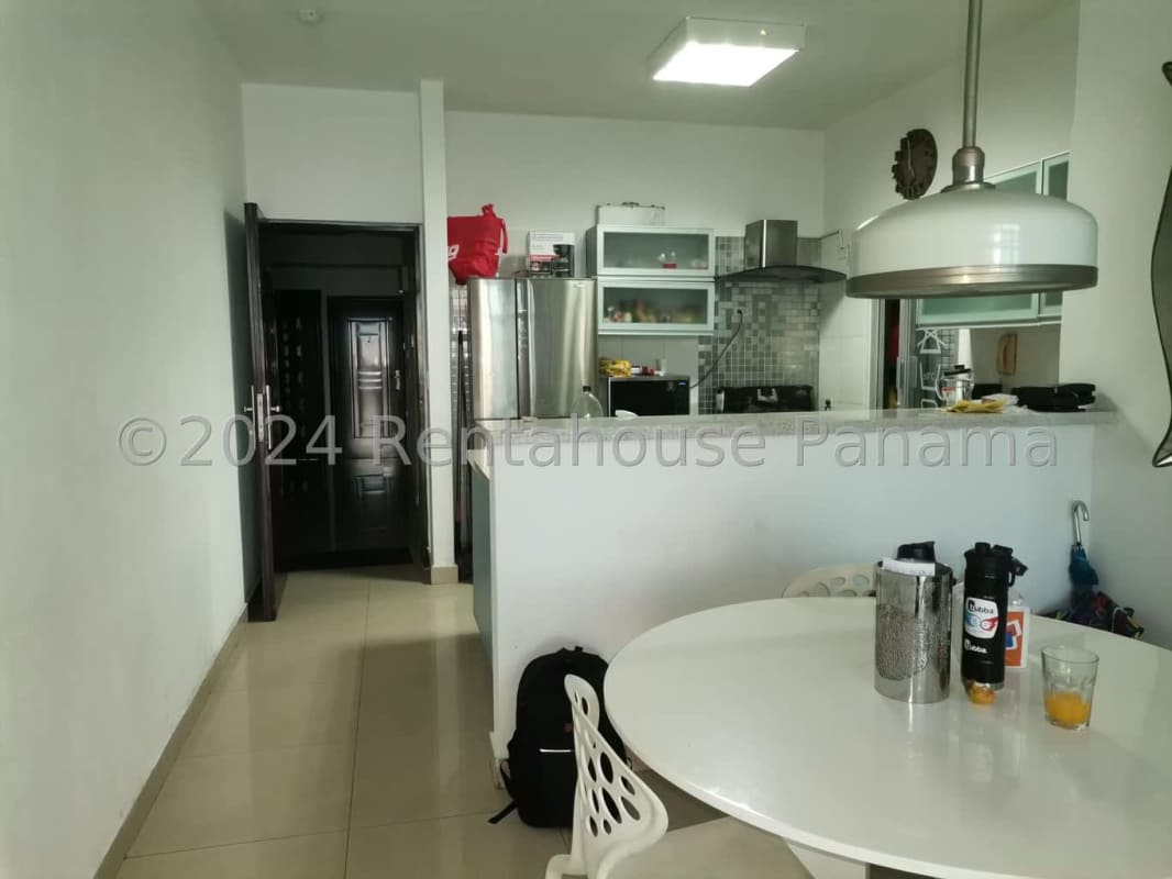 Modern gym with fitness equipment in PH Famagosta Loft Panama City San Francisco neighborhood