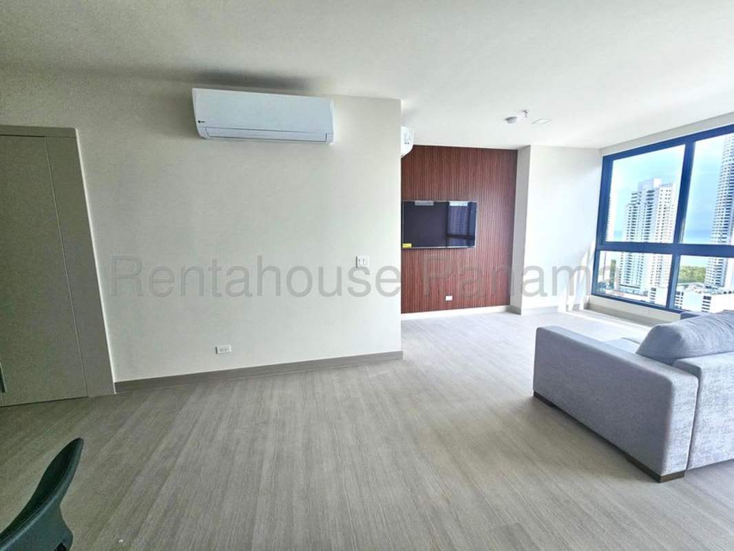 Large private balcony with panoramic bay and skyline vistas at PH River Park Costa del Este Panama