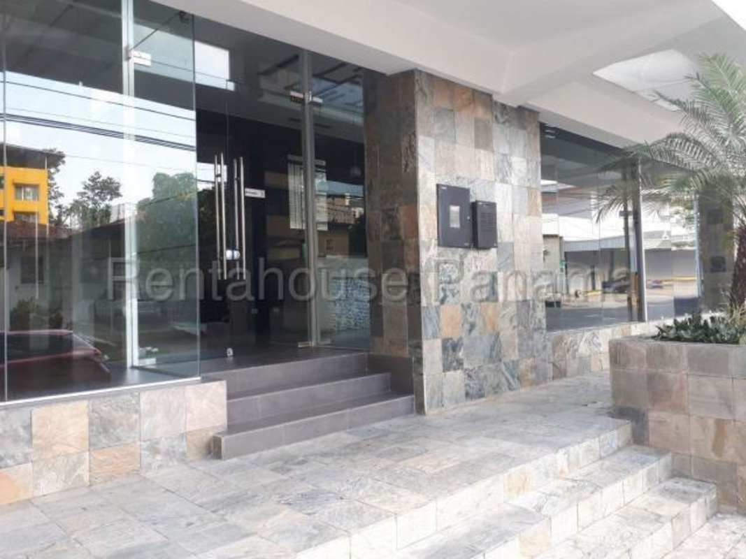 Spacious reception area inside office for sale in San Francisco Panama City