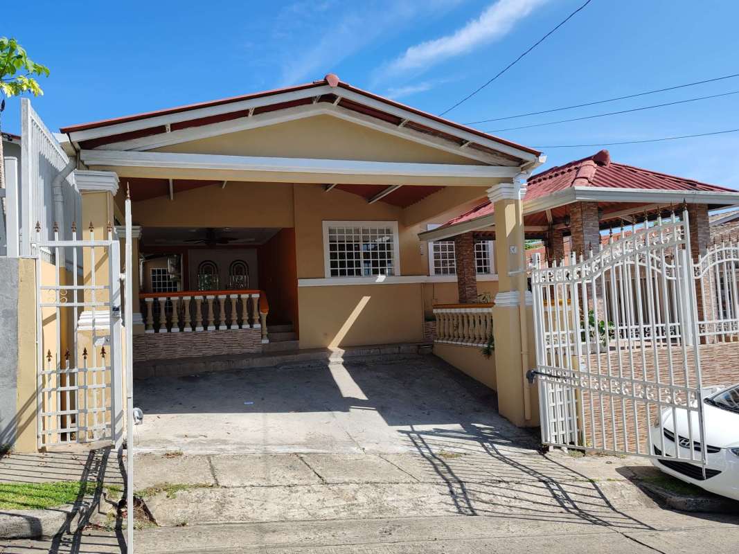 Spacious living room tile floors large window Villa Zaita Panama