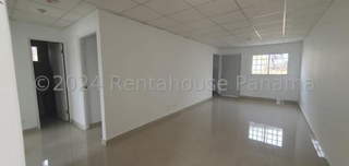 House for Sale in Costa Oeste - 3 bedrooms