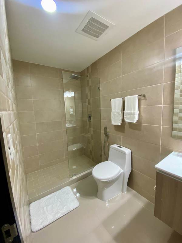 Bathroom with glass enclosed shower, modern fixtures PH Bella Vista Heights Panama