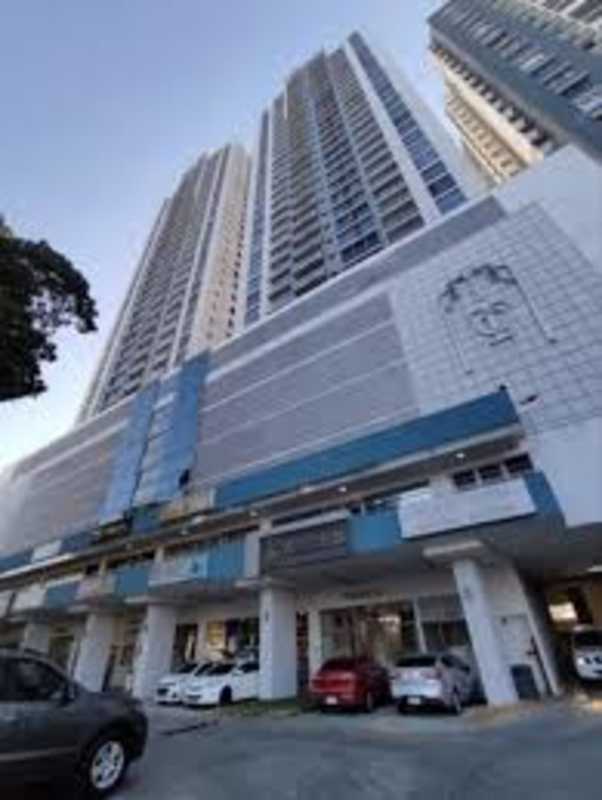 Exterior view high-rise tower parking area PH Torre de Castilla Panama Via España