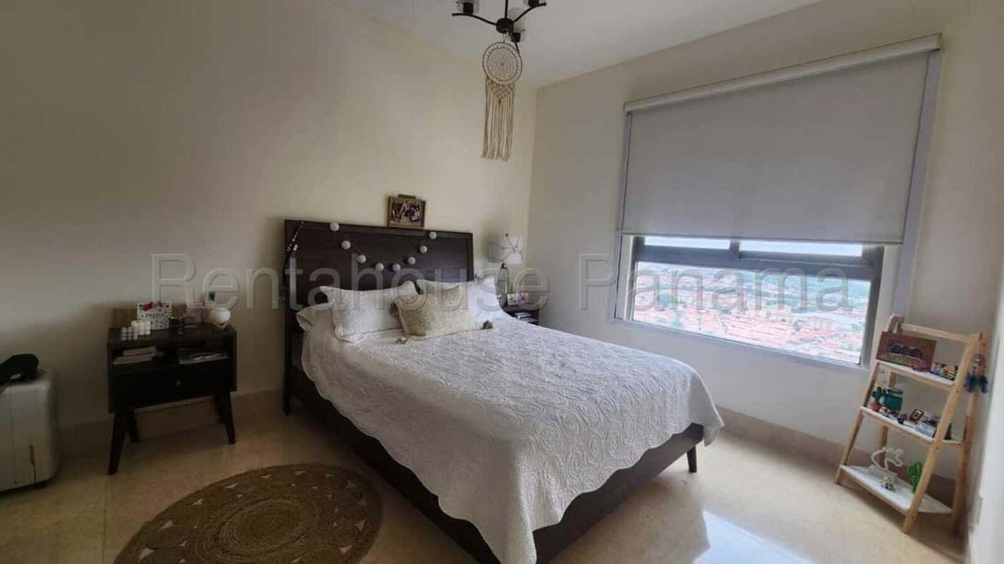 Modern bathroom with marble finishes glass shower luxury rental in Santa María Panama