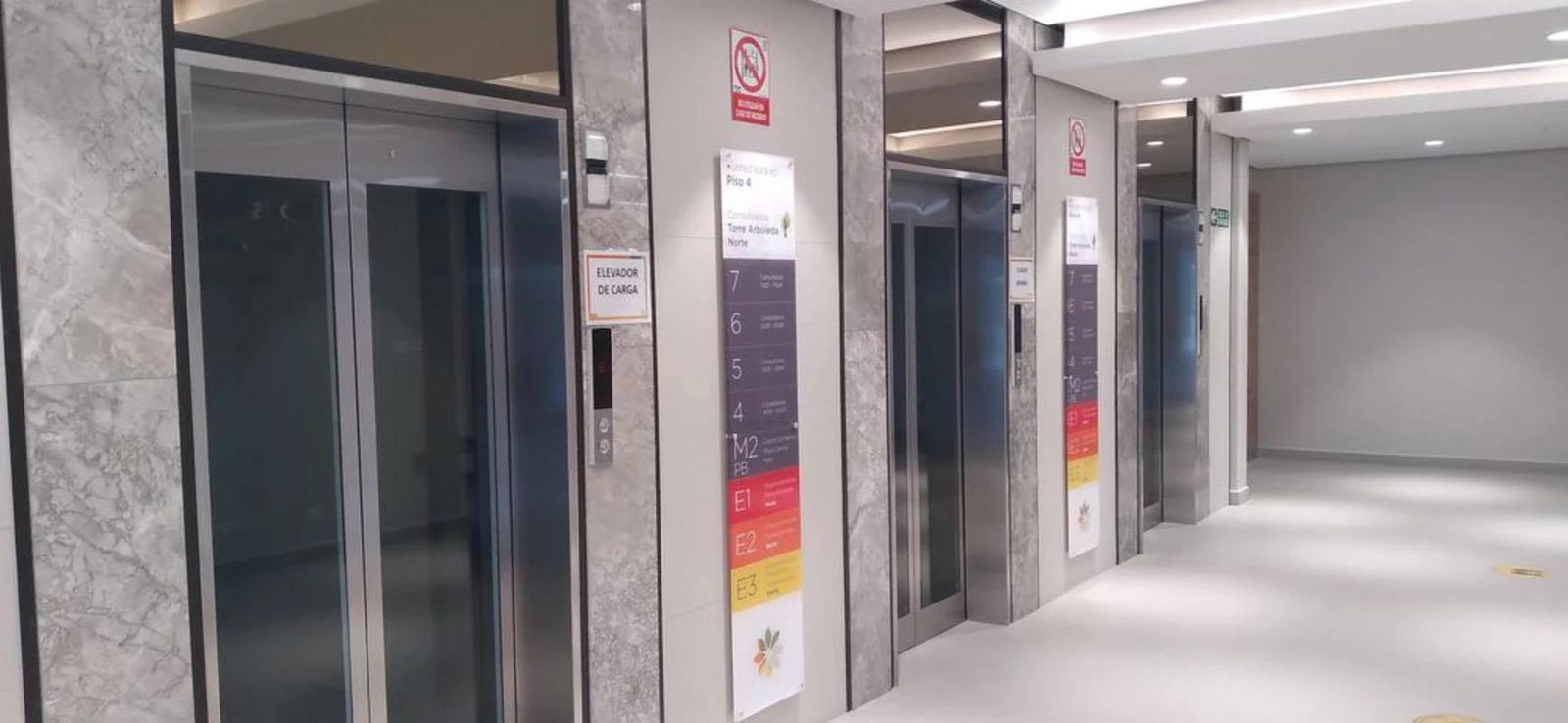 Industrial style shell medical clinic unfinished space in Pacific Salud tower Panama