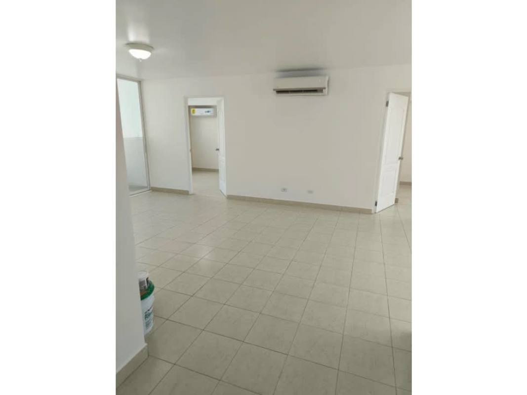 Bright modern unfurnished living room with tiled floor at PH Majestic Gardens Edison Park Panama