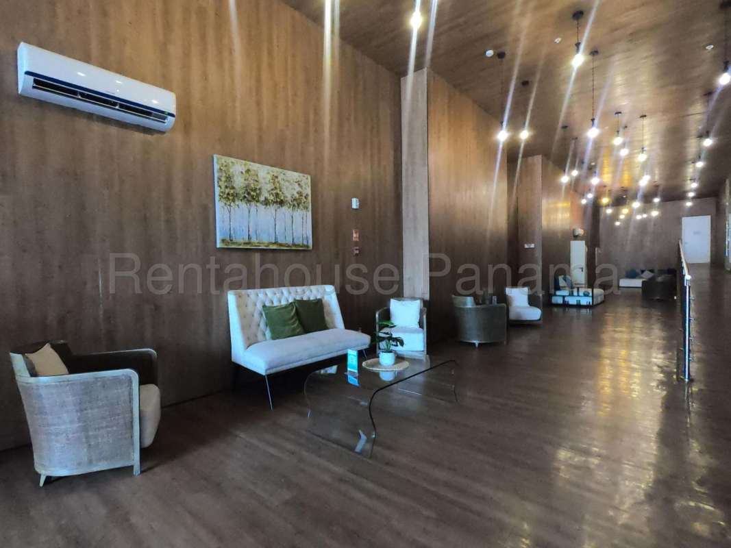 Contemporary kitchen with granite countertops and stainless appliances PH Quartz Tower Coco del Mar Panama