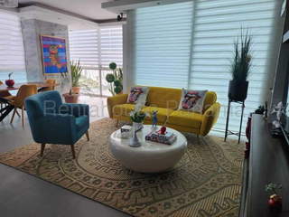 Apartment for Sale in San Francisco - 3 bedrooms