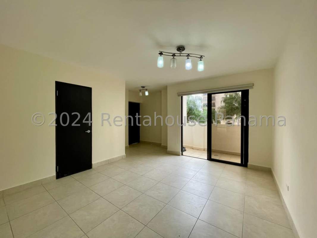 Spacious kitchen with granite countertops, modern appliances and large window in Altos de Albrook Panama