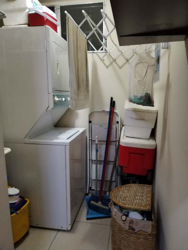 Secondary bedroom with AC, wardrobe, ceiling fan PH Sunflower Carrasquilla Panama City