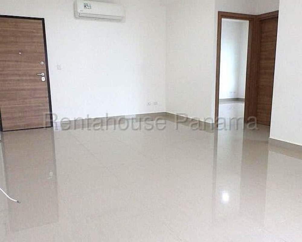 Granite countertop kitchen with gas stove in rental apartment PH Roma Tower Panama