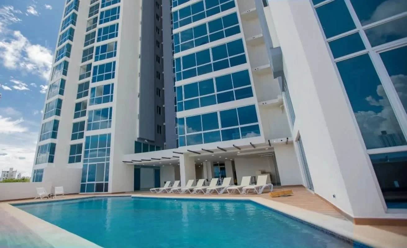 Bright open kitchen and dining area furnished apartment PH Carrasquilla Park Panama