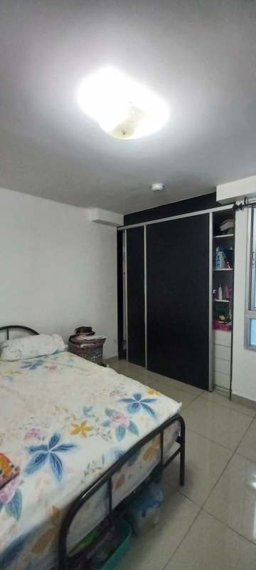 Bedroom with large wardrobe built-in closet PH Carrasquilla Park Panama City