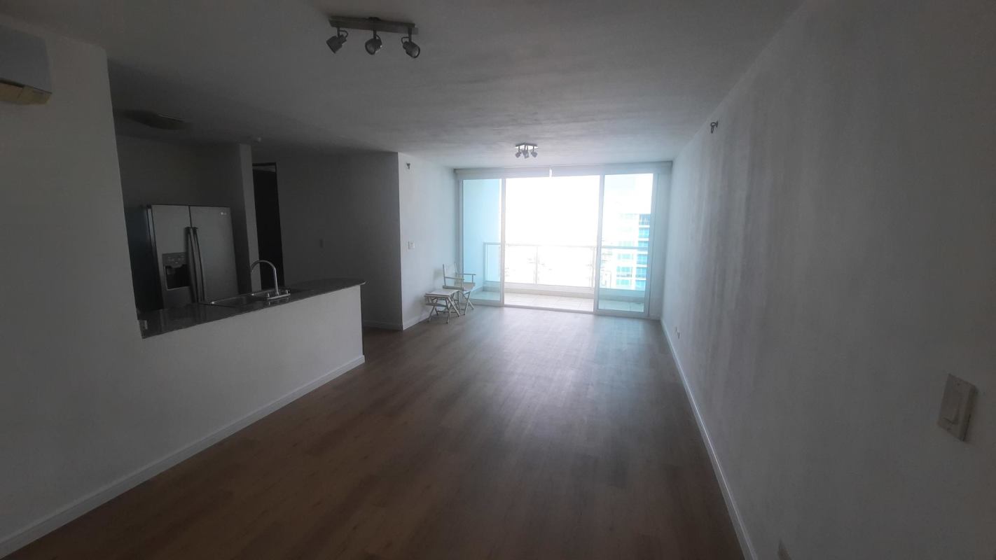 Modern kitchen with granite counters, stainless appliances in PH Vista Hermosa Panama City