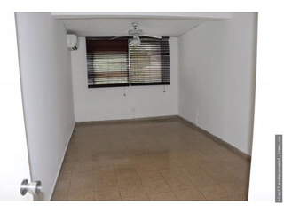 Commercial House for Sale in Betania - 3 bedrooms