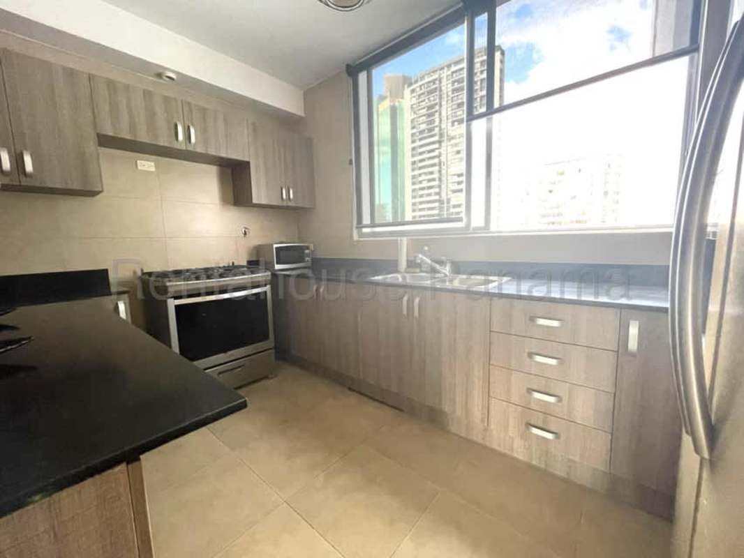 Modern bathroom porcelain tiles walk-in shower vanity sink PH San Francisco JG Panama