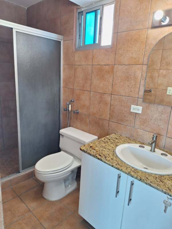 Modern bathroom walk-in shower granite counter PH San Francisco Bay