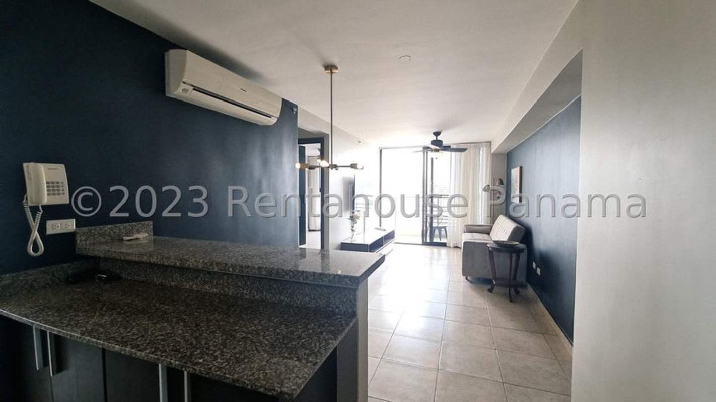 Modern 2BR Apartment City Views PH Carrasquilla