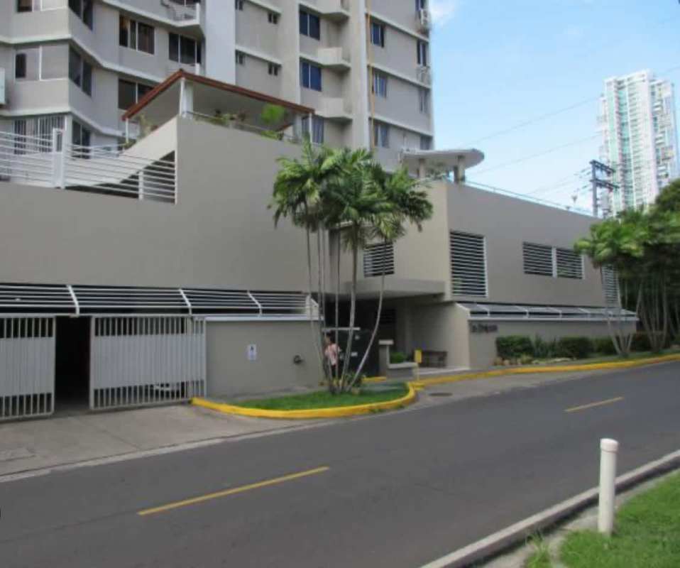 Furnished 3BR Apartment for Rent at PH Las Marquesas San Francisco