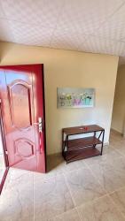 Bedroom with wardrobe window ceramic tile El Uvito Santiago Panama