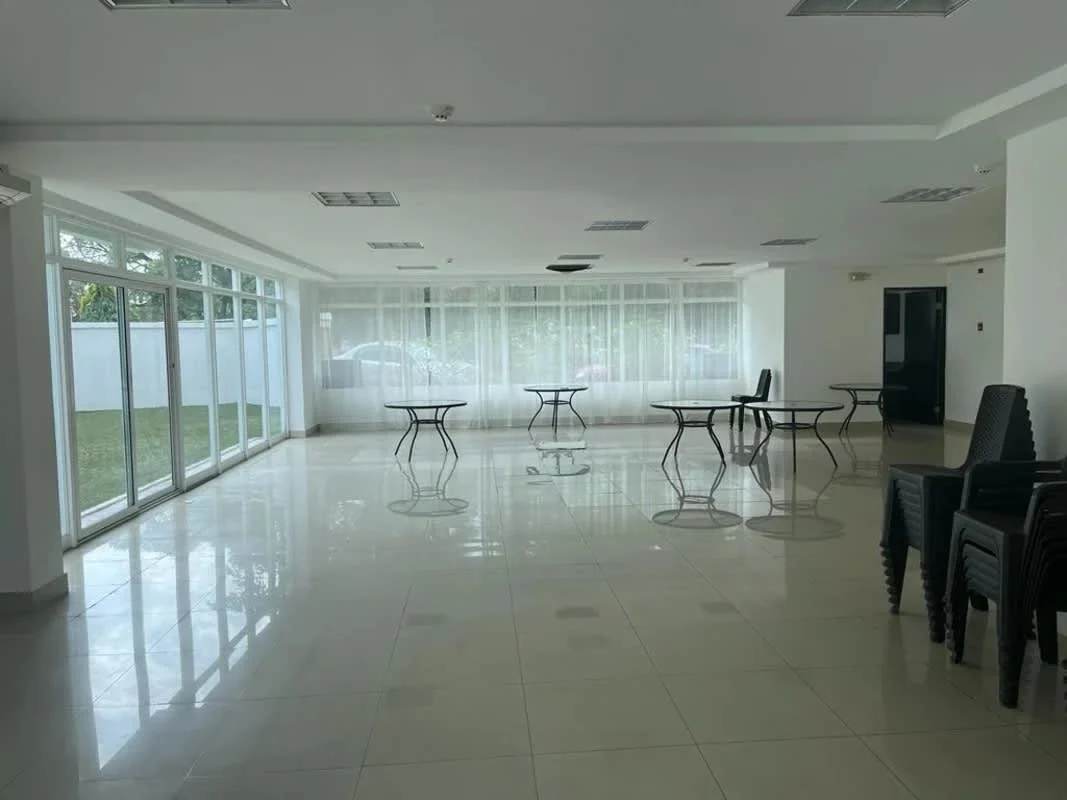 Furnished 3BR Apartment with Balcony & Pool in Albrook