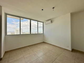 Apartment for Sale in 12 de Octubre - 3 bedrooms